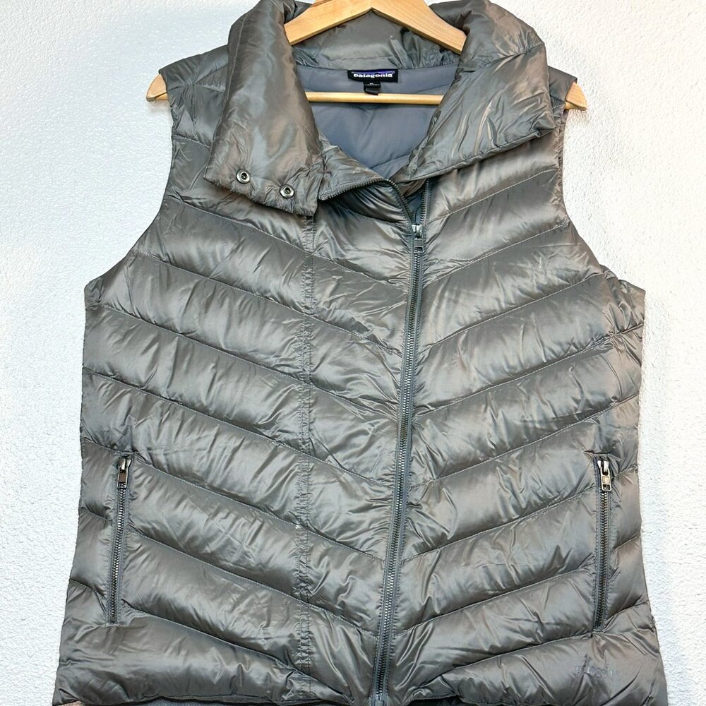 Patagonia Silver Prow Asymmetrical Goose Down Puffer Vest - Women’s Medium